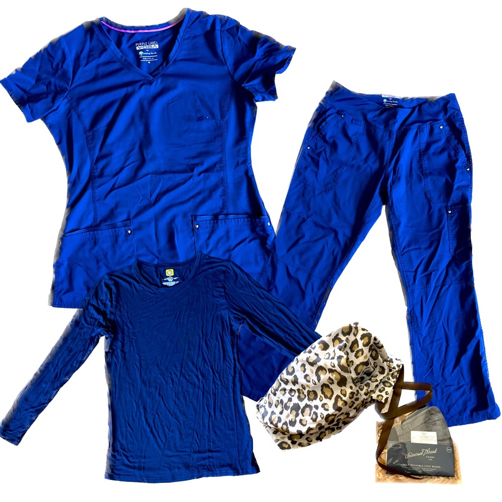 Healing hands scrub top & bottom set
